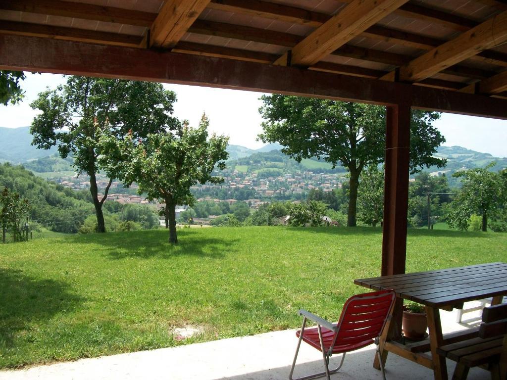 Gasthaus Agriturismo La Caputa Urbania Exterior foto