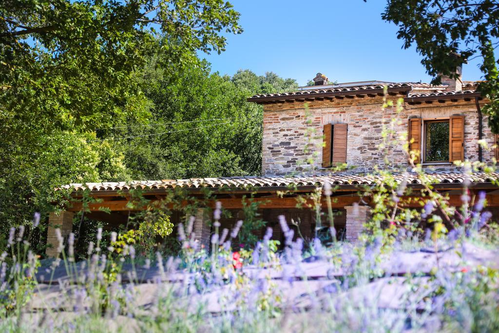 Gasthaus Agriturismo La Caputa Urbania Exterior foto