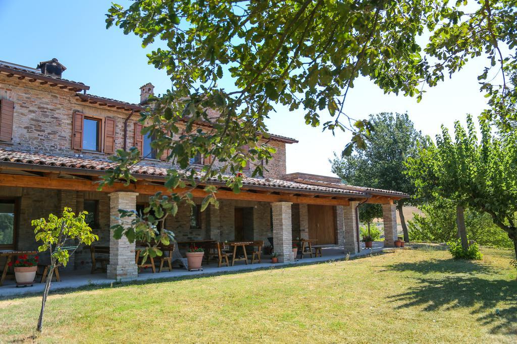 Gasthaus Agriturismo La Caputa Urbania Exterior foto