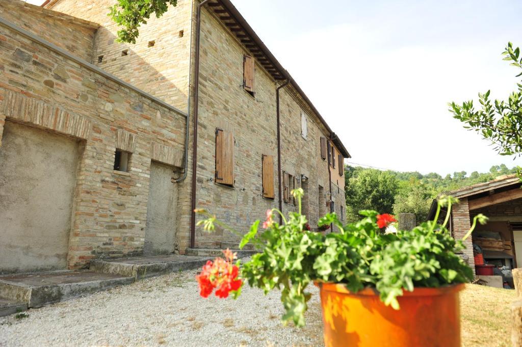 Gasthaus Agriturismo La Caputa Urbania Exterior foto